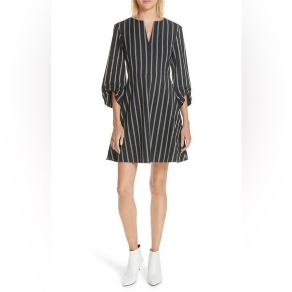 Tibi Ruched Sleeve Stripe Dress Size 6 Mini Navy Blue Mini Classic Career Event - Picture 1 of 13